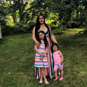 Meet your Posher, Life with m.o.m.a